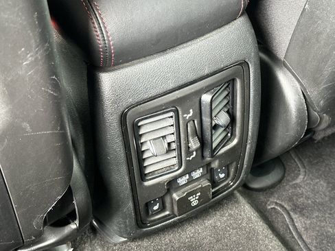 Used 2022 Dodge Durango R/T w/ Trailer Tow Group IV AWD/4WD image 14