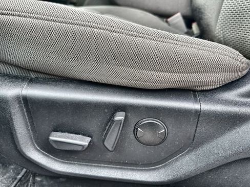 Used 2019 Ford F150 XLT w/ Equipment Group 302A Luxury image 12