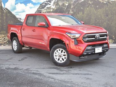 New 2025 Toyota Tacoma SR5