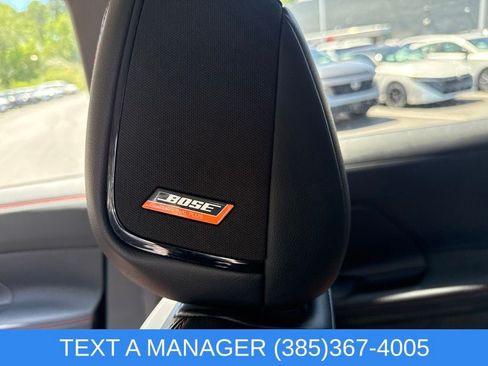 Used 2025 Nissan Kicks SR w/ SR Premium Package AWD/4WD image 19