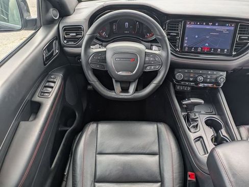 Used 2024 Dodge Durango GT RWD image 31