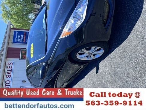 Used 2013 Hyundai Sonata GLS w/ Popular Equipment Pkg FWD image 2
