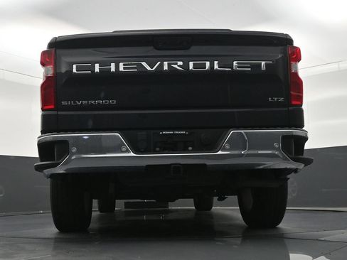 Used 2022 Chevrolet Silverado 1500 LTZ RWD image 27