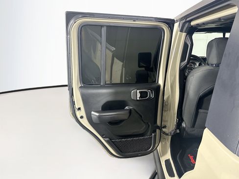 Used 2020 Jeep Gladiator Sport w/ Quick Order Package 24S AWD/4WD image 26
