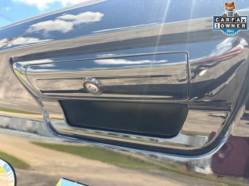 Used 2025 RAM 3500 Longhorn AWD/4WD image 15