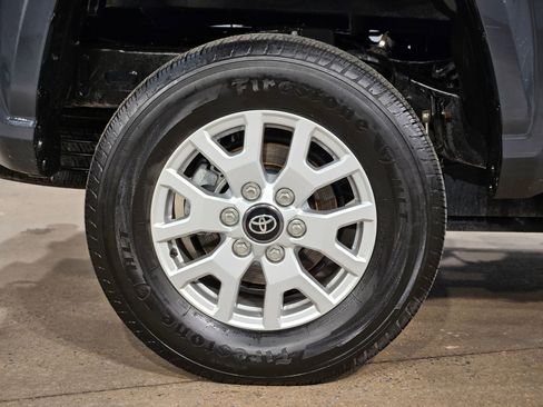 Certified 2025 Toyota Tacoma SR5 image 17