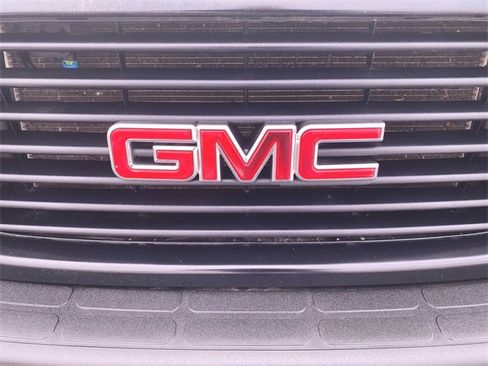 Used 2023 GMC Savana 2500 LS w/ Driver Convenience Package image 28