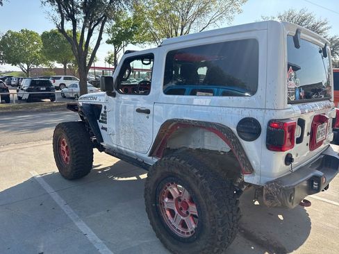 Used 2018 Jeep Wrangler Rubicon image 4