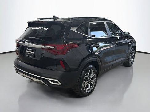 Used 2023 Kia Seltos EX AWD/4WD image 9