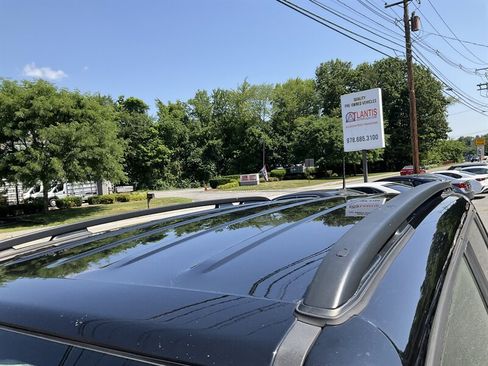 Used 2021 Jeep Renegade Latitude w/ Luxury Group I AWD/4WD image 10