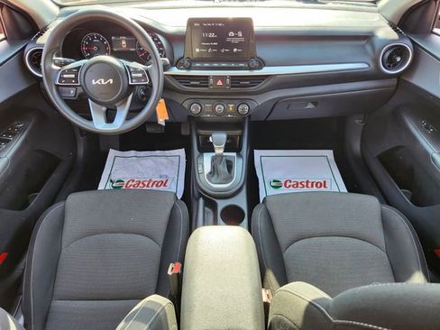 Used 2024 Kia Forte LXS image 12