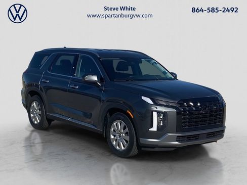 Used 2023 Hyundai Palisade SEL image 1