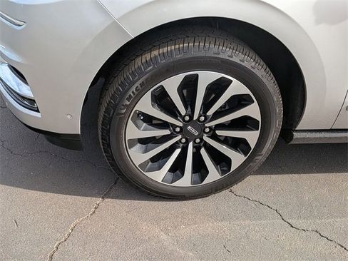 Used 2019 Lincoln Navigator Reserve image 10