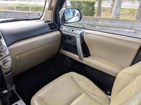 Used 2011 Toyota 4Runner SR5 w/ Premium Pkg w/Leather image 17