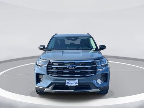 New 2026 Ford Explorer Active image 2