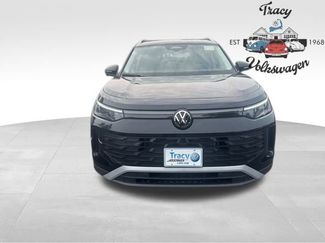 New 2025 Volkswagen Tiguan SE video 2