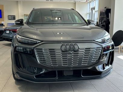 New 2025 Audi SQ6 e-tron Prestige
