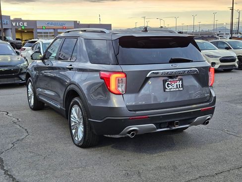 Used 2021 Ford Explorer Limited image 9