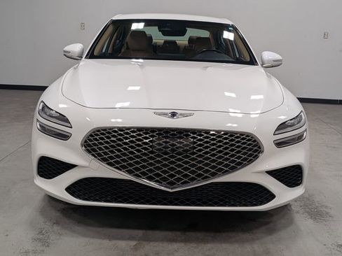 Used 2022 Genesis G70 3.3T image 4