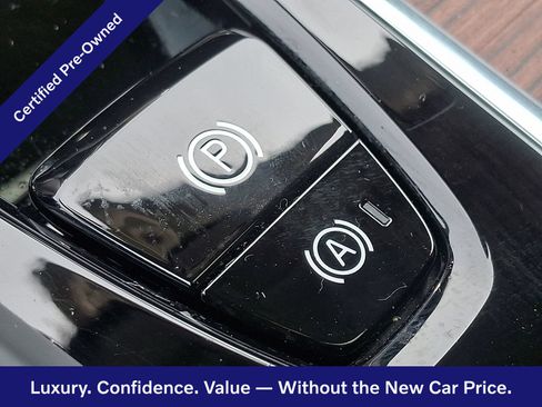 Certified 2024 Volvo XC60 B5 Plus w/ Protection Package Premier AWD/4WD image 25