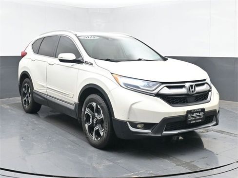 Used 2018 Honda CR-V Touring image 2
