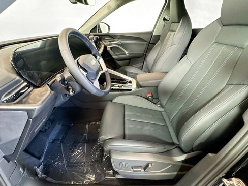 New 2025 Audi Q5 Premium Plus image 17