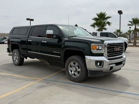 Used 2015 GMC Sierra 2500 SLT w/ Duramax Plus Package image 6