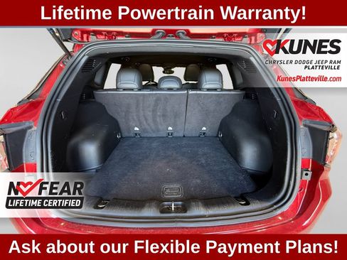 Used 2025 Jeep Compass Trailhawk AWD/4WD image 41
