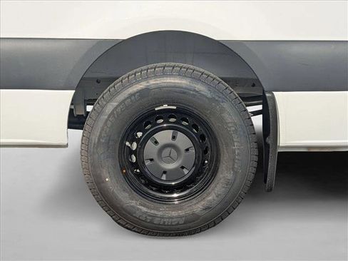 New 2026 Mercedes-Benz Sprinter 2500 image 9