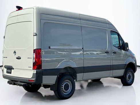 New 2025 Mercedes-Benz Sprinter 2500 image 5