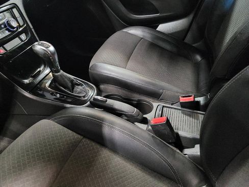 Used 2018 Buick Encore Preferred FWD image 26