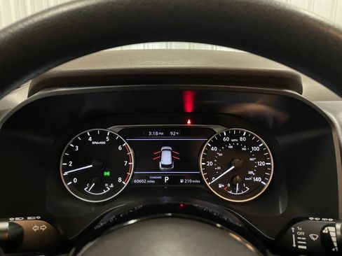 Used 2023 Nissan Rogue SV image 22