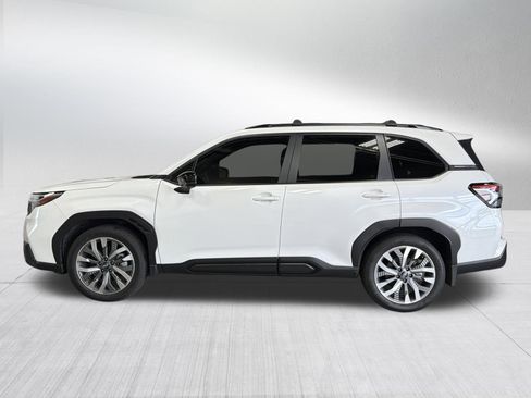 Certified 2025 Subaru Forester Touring w/ Popular Package - Touring AWD/4WD image 4