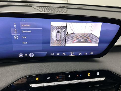 New 2026 Buick Enclave Preferred w/ LPO, Floor Liner Package image 6