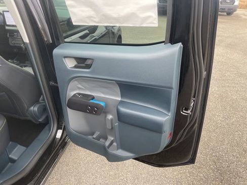 New 2026 Ford Maverick Lobo image 48