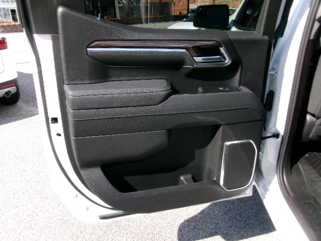 Used 2026 Chevrolet Silverado 1500 LT AWD/4WD image 16