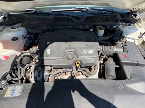 Used 2009 Buick Lucerne CXL FWD image 9