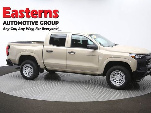 Used 2023 Chevrolet Colorado W/T RWD image 45