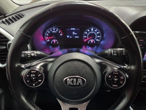 Used 2020 Kia Soul X-Line image 40