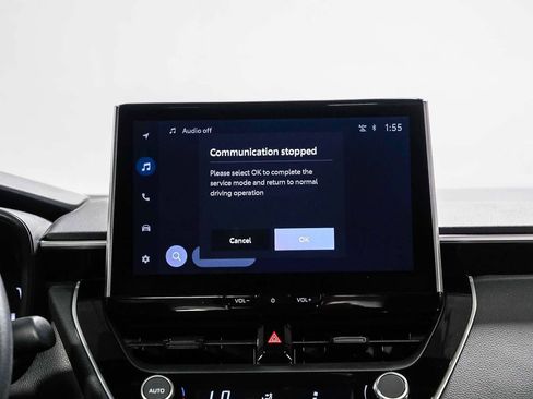 Certified 2025 Toyota Corolla SE w/ SE Premium Package FWD image 14