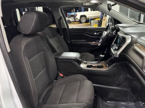 Used 2019 GMC Acadia SLE w/ Driver Alert Package I AWD/4WD image 40