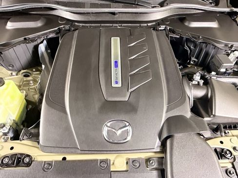Used 2025 MAZDA CX-70 Plug-In Hybrid w/ Premium Plus AWD/4WD image 22