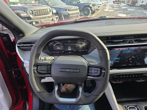 New 2026 Jeep Cherokee Limited image 12