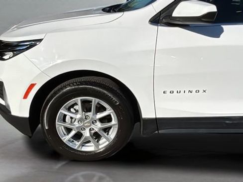 Used 2022 Chevrolet Equinox LT image 33