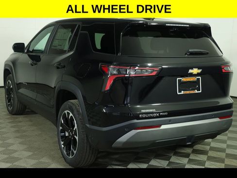 New 2026 Chevrolet Equinox LT AWD/4WD image 6
