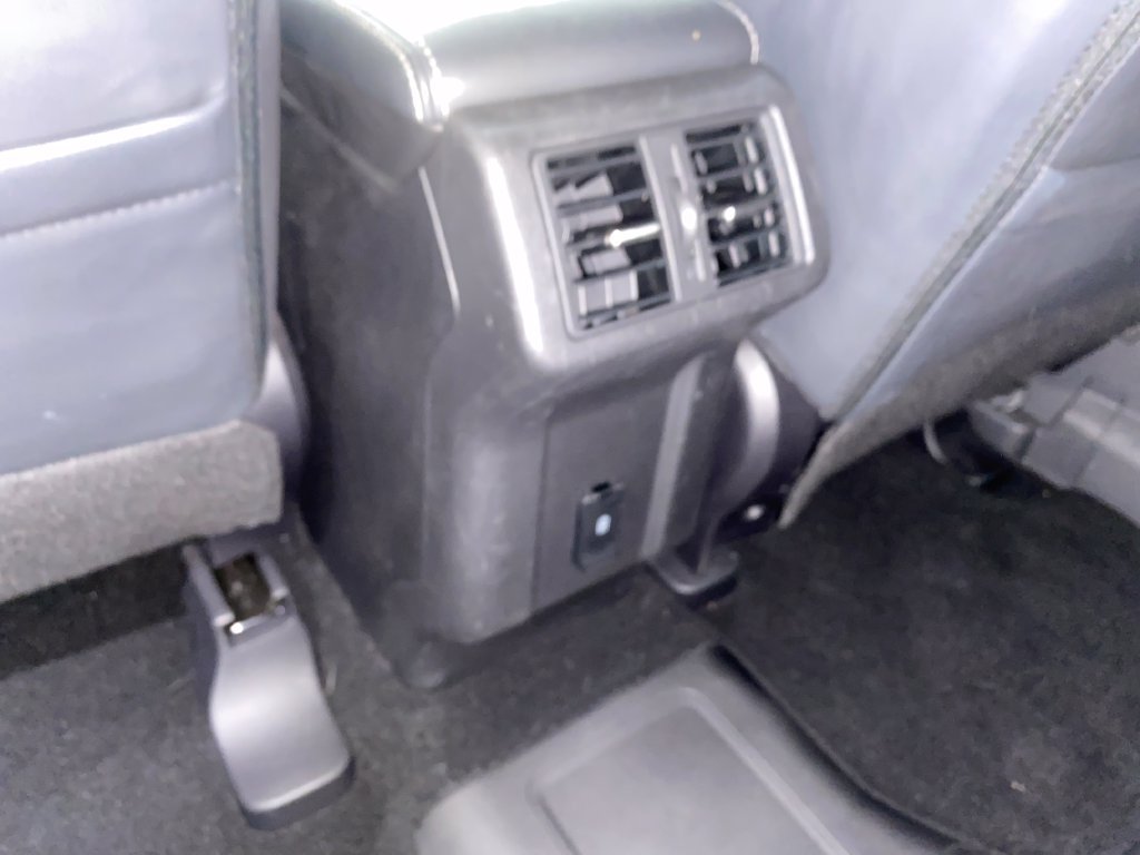 Used 2022 Mitsubishi Outlander SEL AWD/4WD image 12
