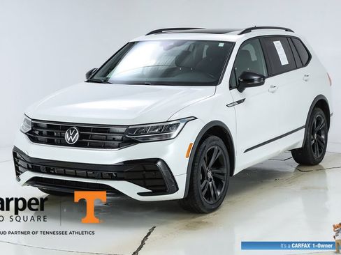 Used 2024 Volkswagen Tiguan SE R-Line FWD image 40