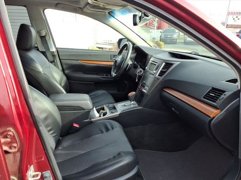 Used 2014 Subaru Outback 2.5i Limited image 32