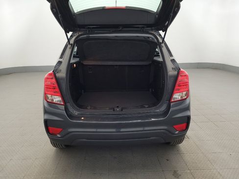 Used 2019 Chevrolet Trax LS w/ LPO, Cargo Package AWD/4WD image 29
