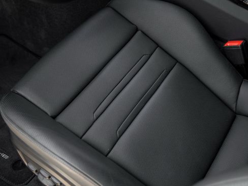 Certified 2023 Porsche Panamera GTS image 20